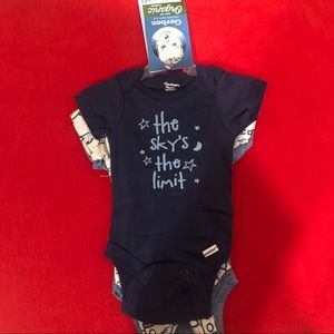 Baby 3 pack onesies